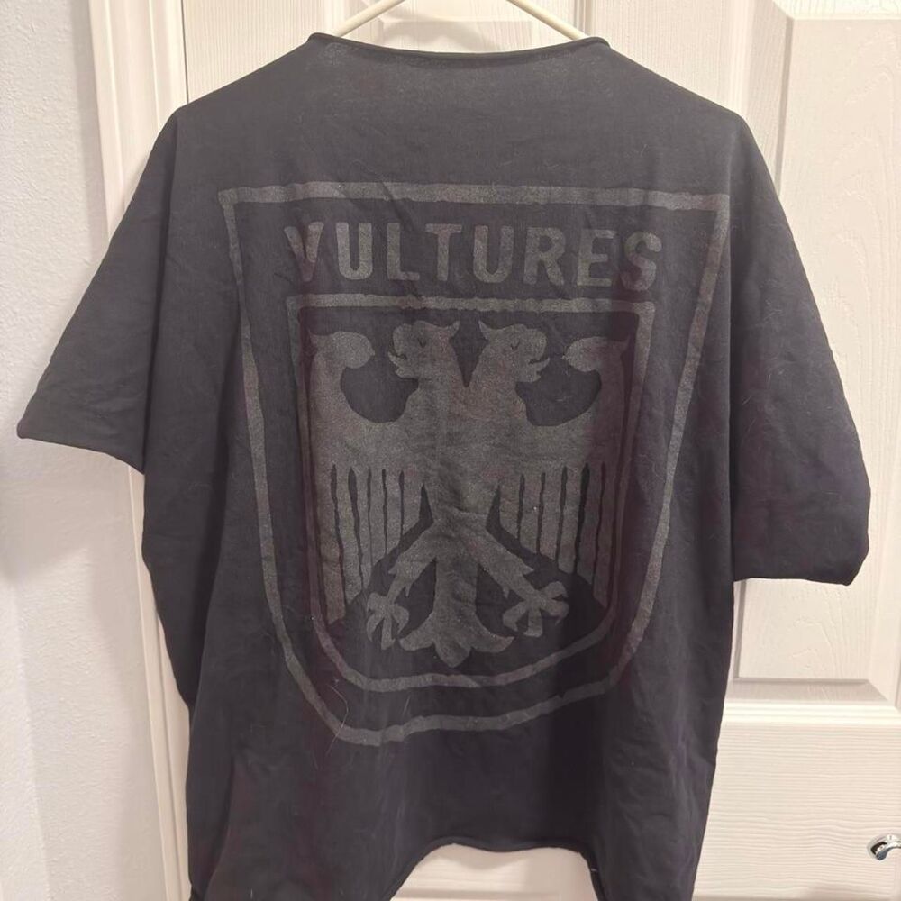 (2024) Yeezy Vultures Crest Box Tee - Washed Black - Size 2 (Fits L)